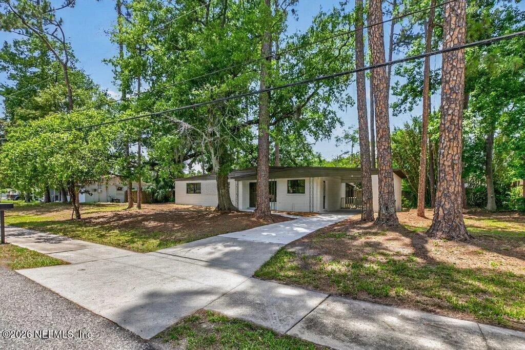 Photo of 4266 SPRINGWOOD Road