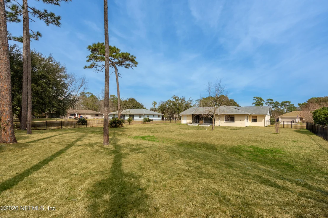 Photo of 503 SEVILLA Drive