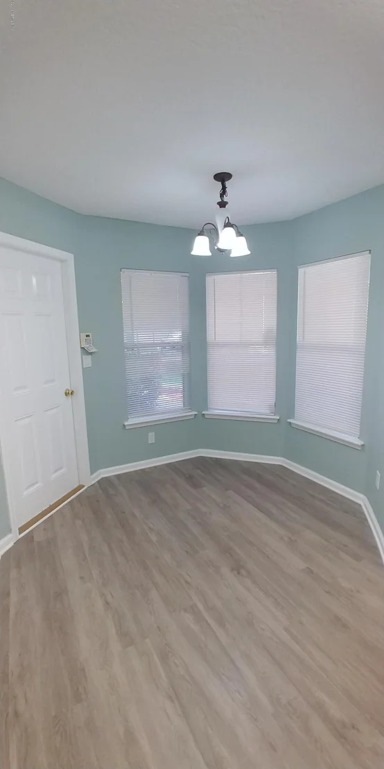 Photo of 709 SKIPPING STONE Way