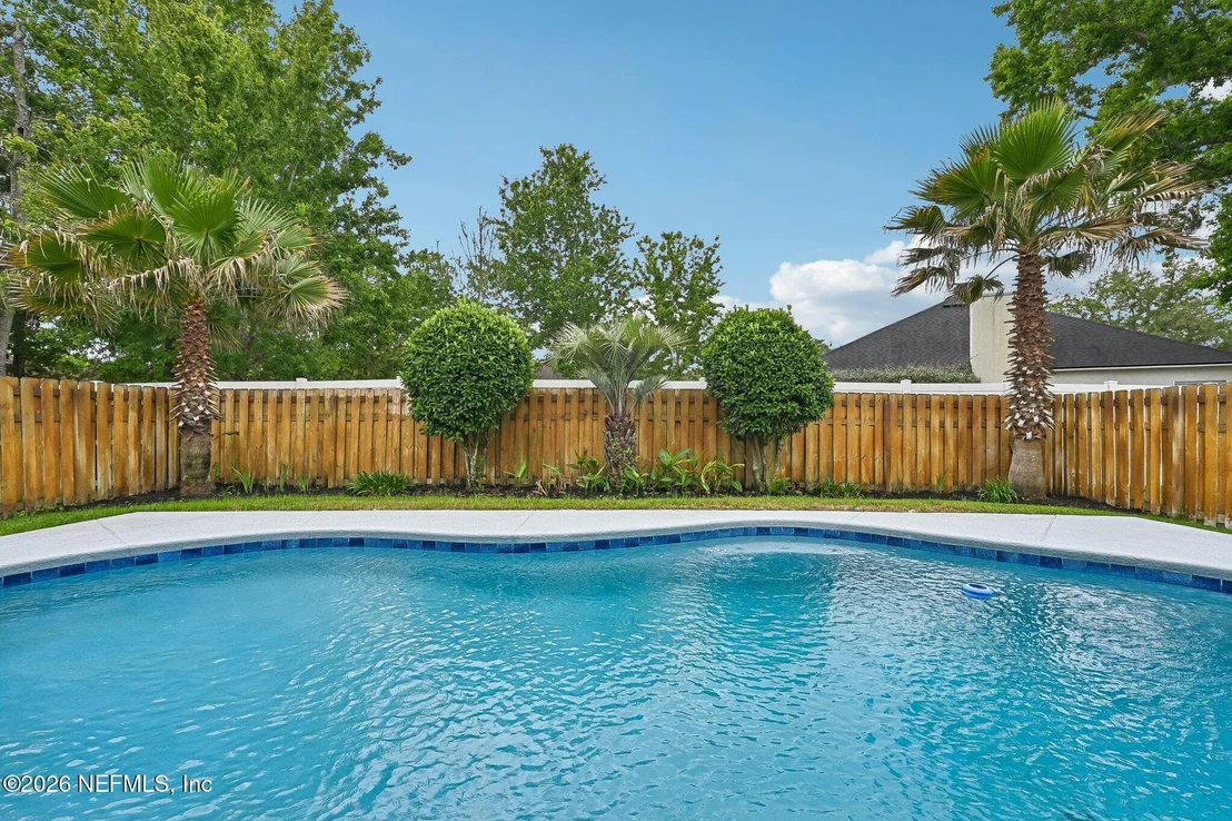 Photo of 912 BUTTERCUP Drive