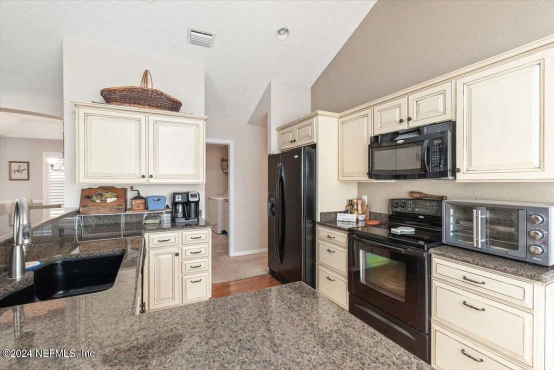 Photo of 3501 STATE ROAD 21