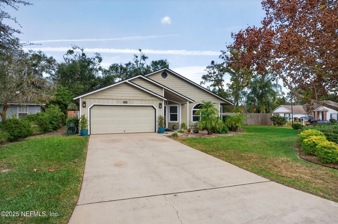 Photo of 7951 COPPERFIELD Circle N