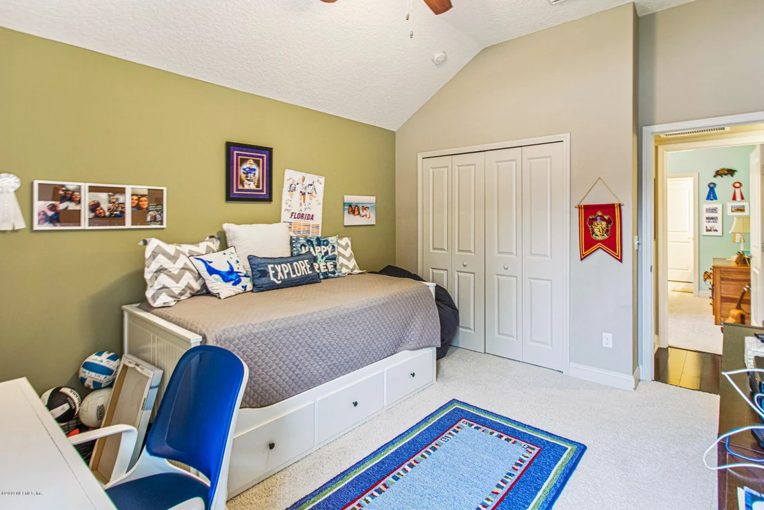 Photo of 428 PAISLEY Place