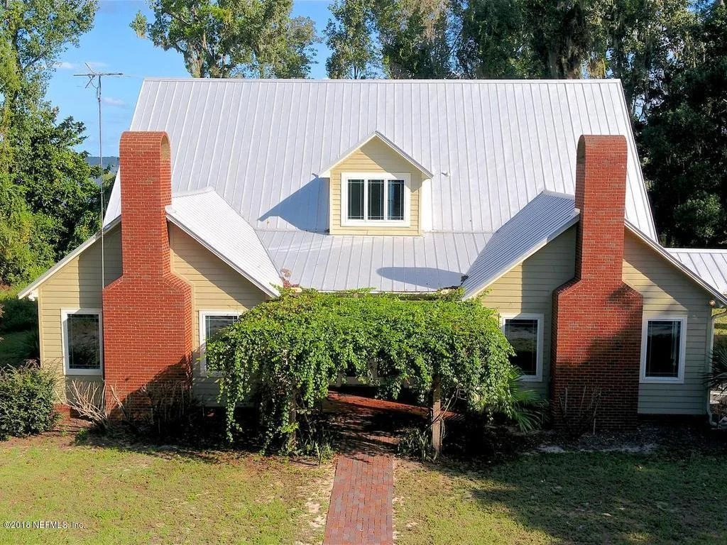 Photo of 595 W RIVER Road