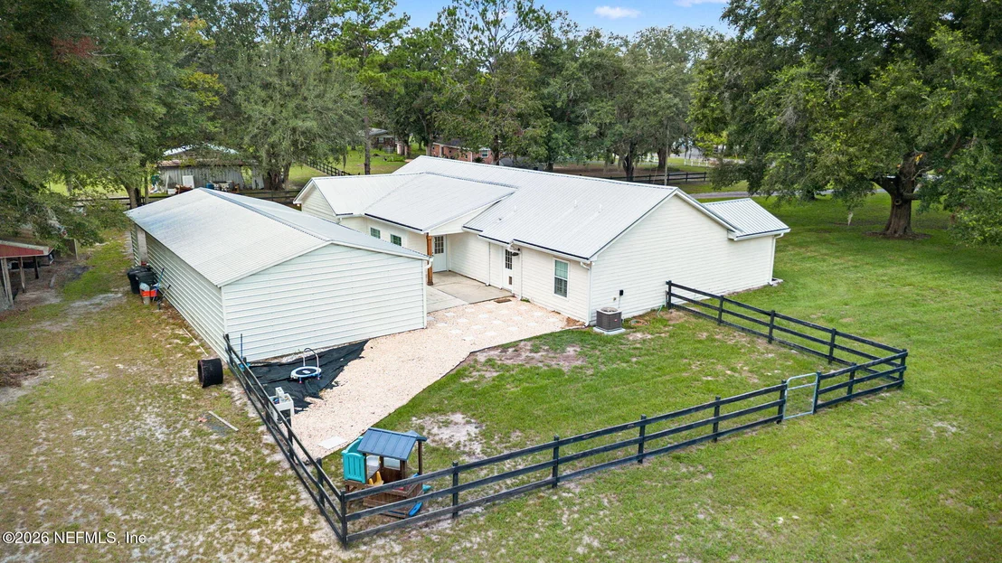 Photo of 3265 THUNDER Road