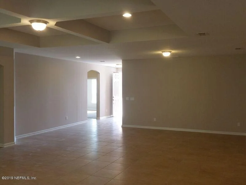 Photo of 466 WILLOWLAKE Drive