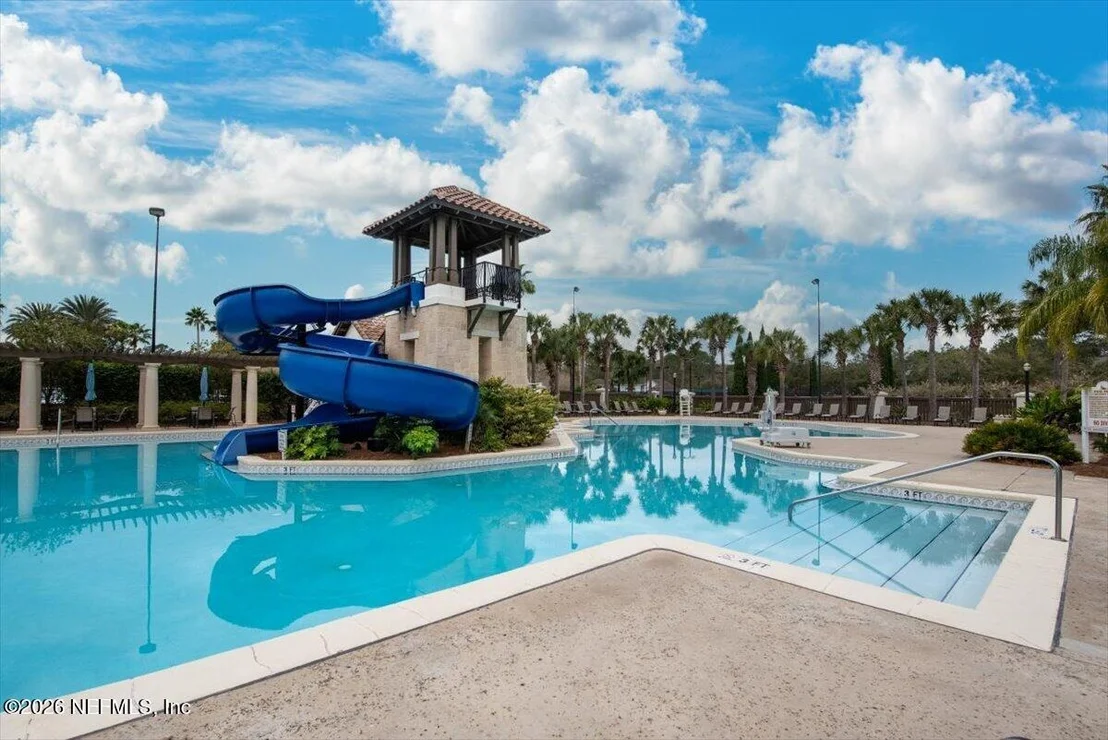 Photo of 472 GLORIETA Drive