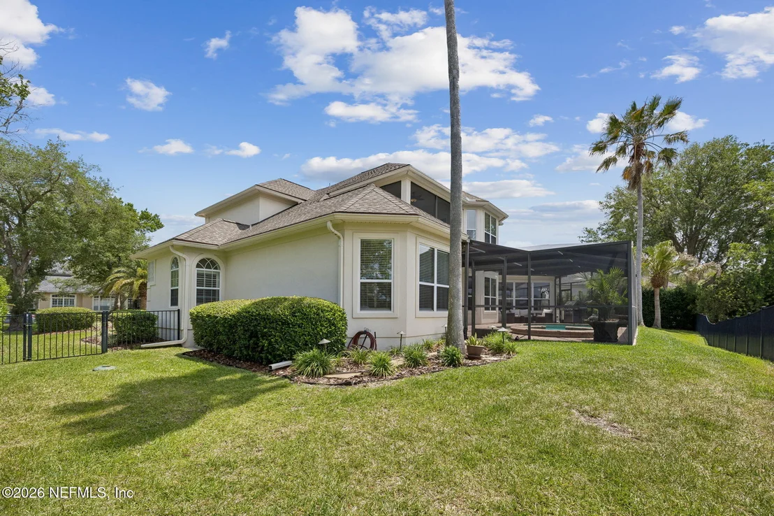 Photo of 188 CLEARLAKE Drive
