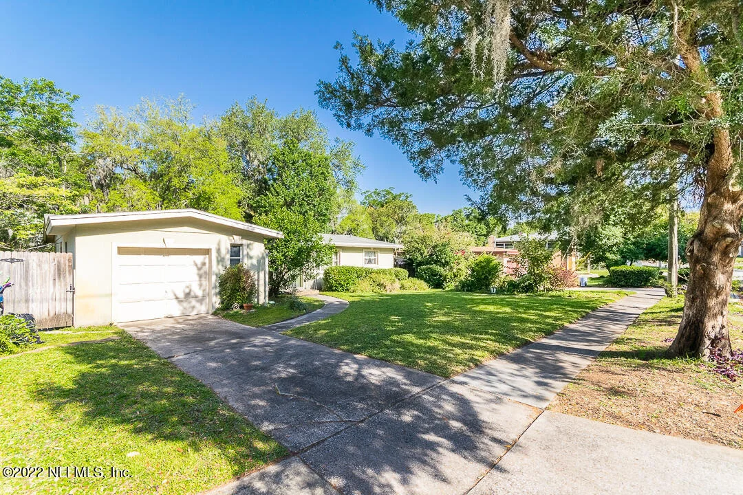 Photo of 4064 ROGERO Road
