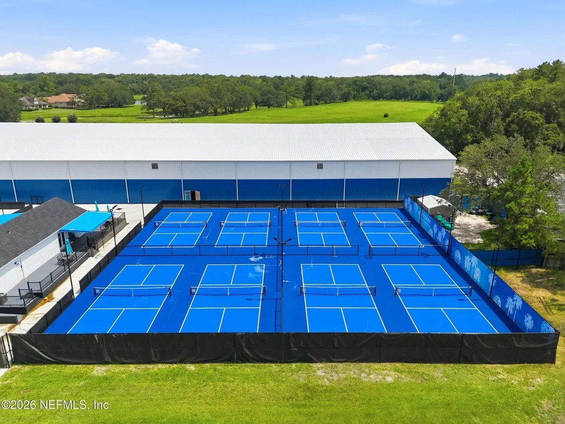 Photo of 668 FINGAL Drive