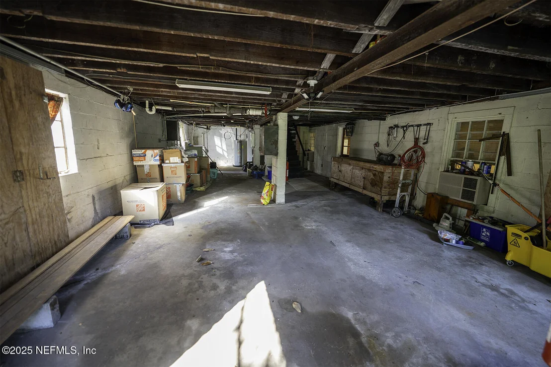 Photo of 5527 HYDE PARK Circle