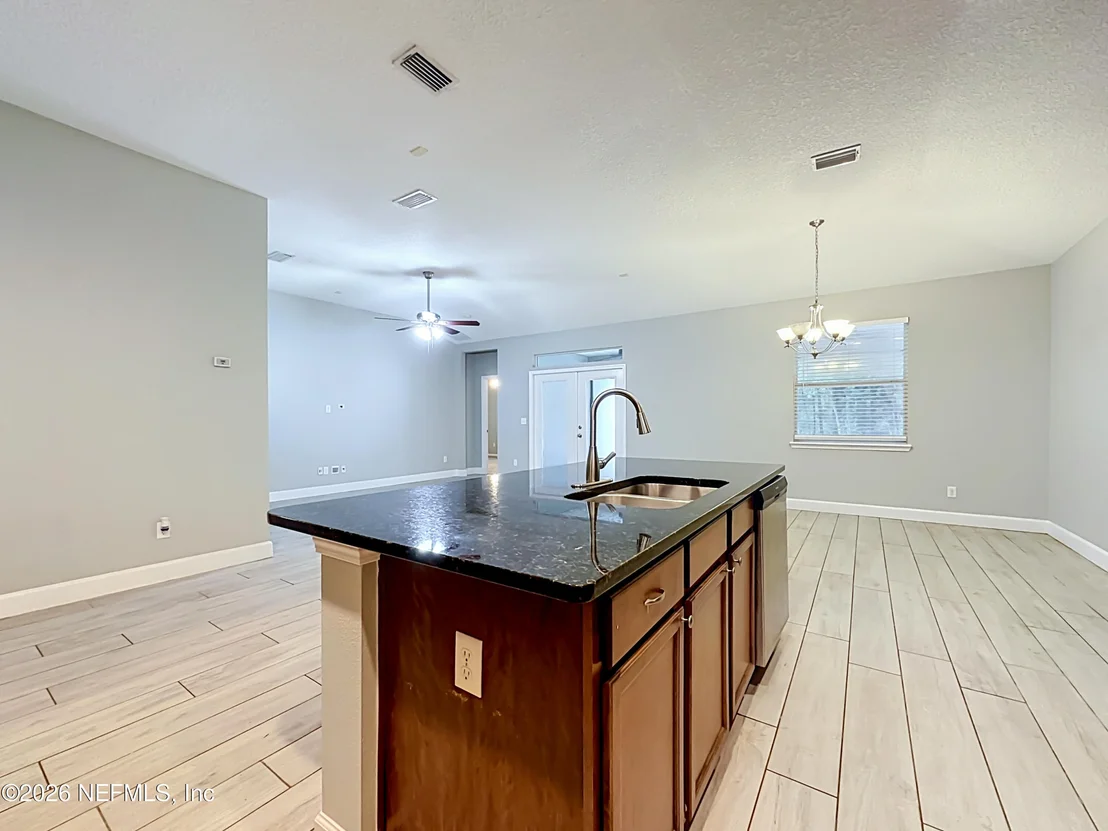 Photo of 318 CANDLEBARK Drive