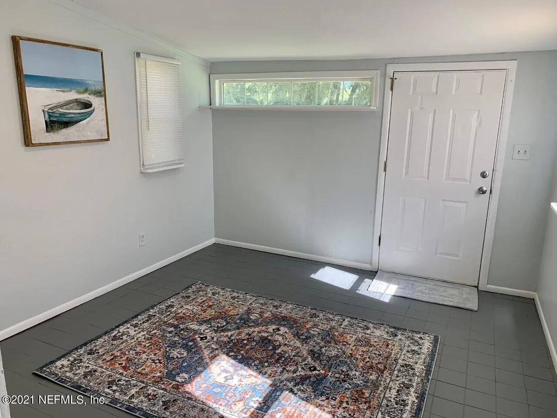 Photo of 11661 DEWITT Road