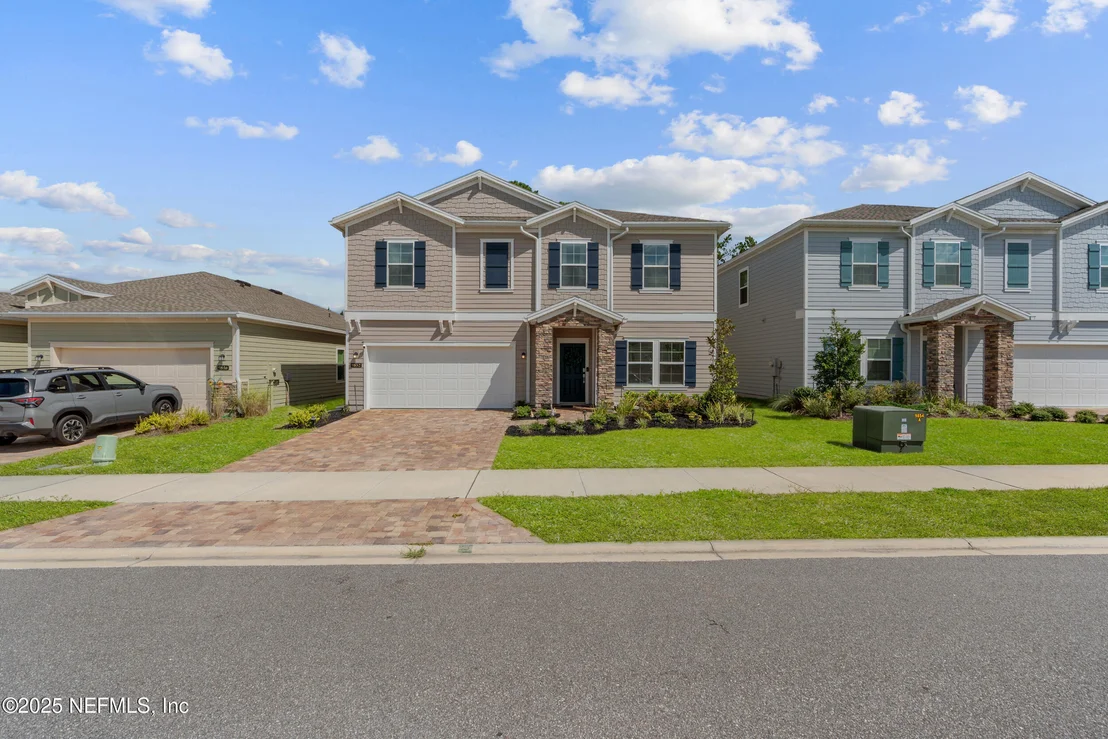 Photo of 9852 LOVAGE Lane
