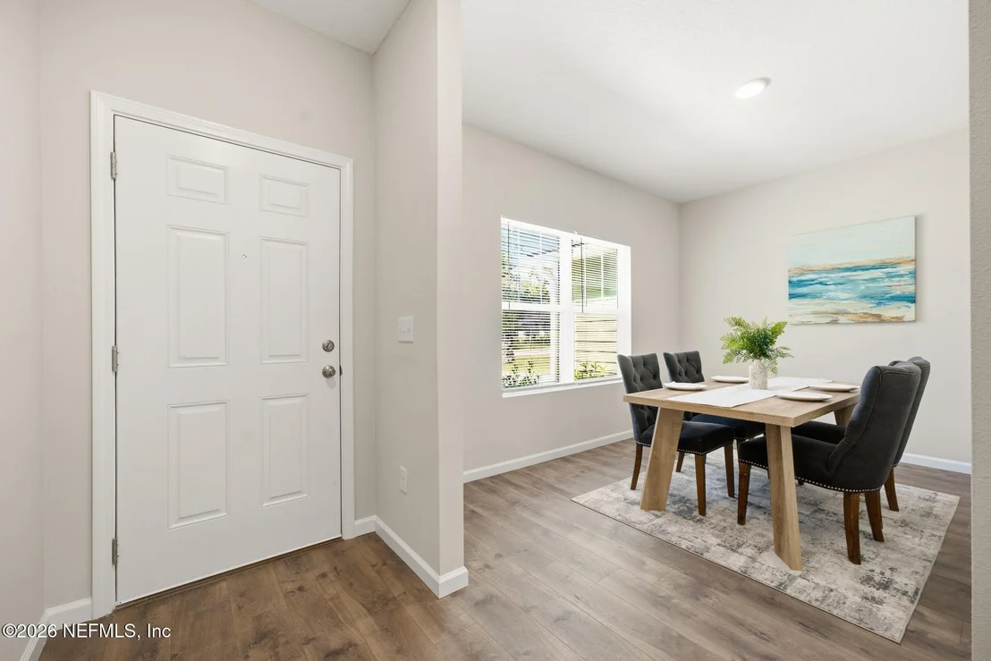 Photo of 433 PONCE Boulevard