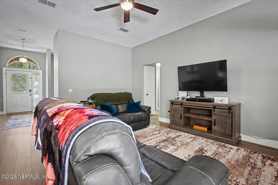 Photo of 96235 SWEETBRIAR Lane