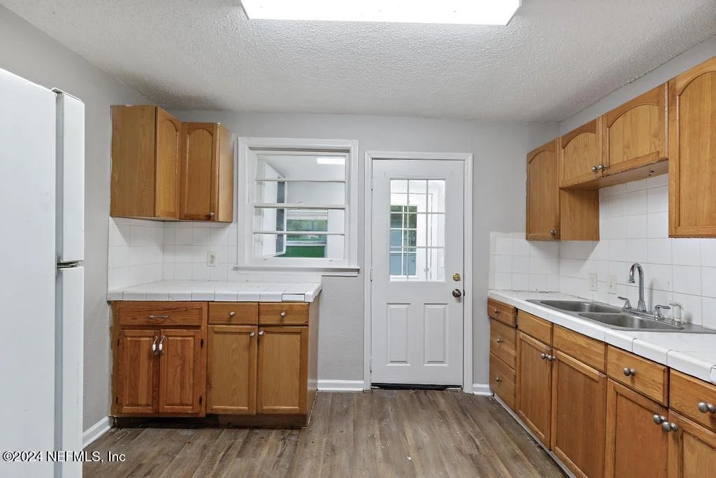 Photo of 3046 BESSENT Road