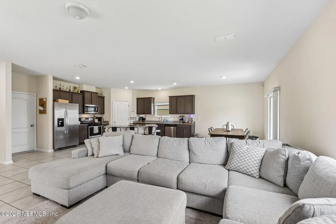 Photo of 86237 MAINLINE Road