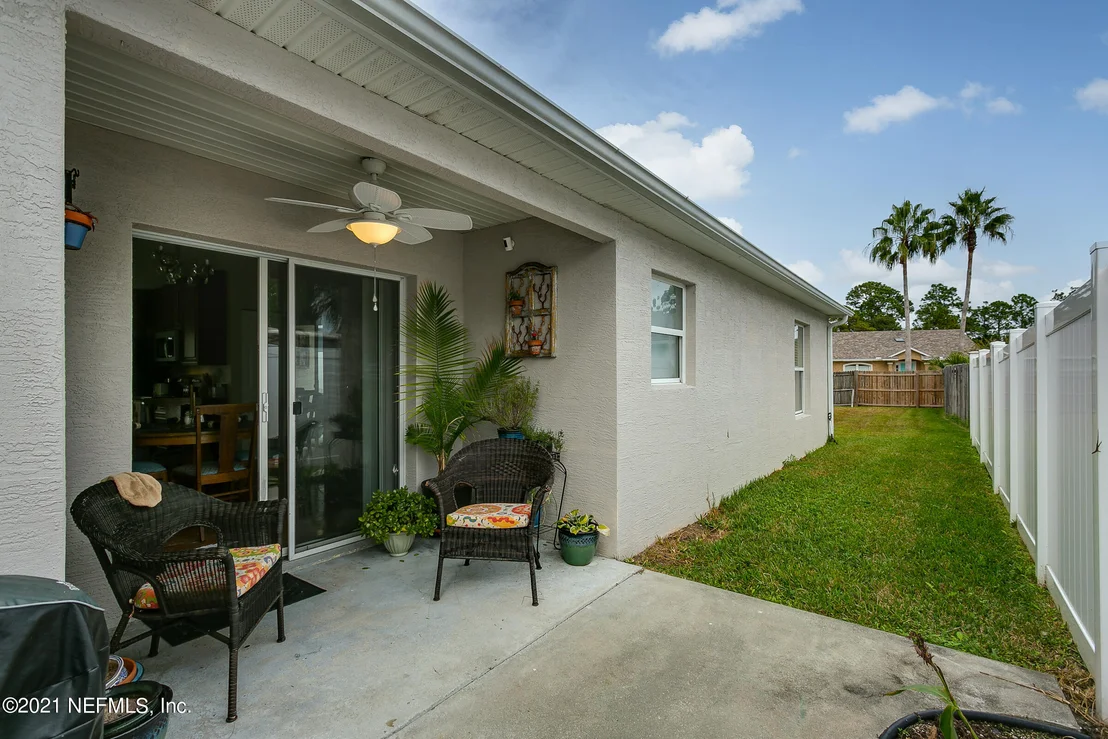 Photo of 453 ISLAND VIEW Circle