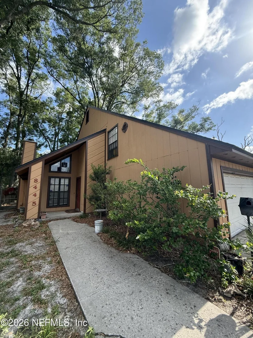 Photo of 8445 ALDERMAN Road