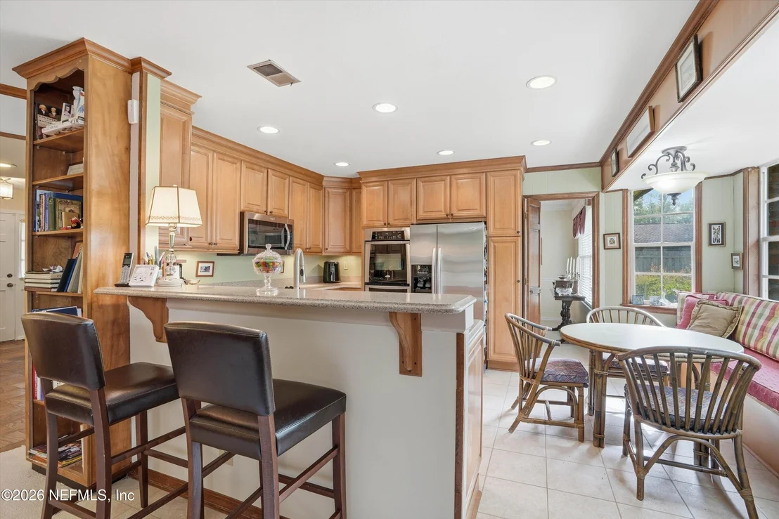 Photo of 970 SANDPIPER Lane