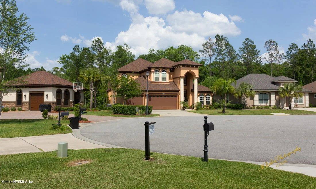 Photo of 187 STAPLEHURST Drive