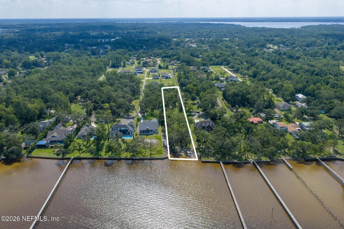 Photo of 1570 RIVER RISE Point
