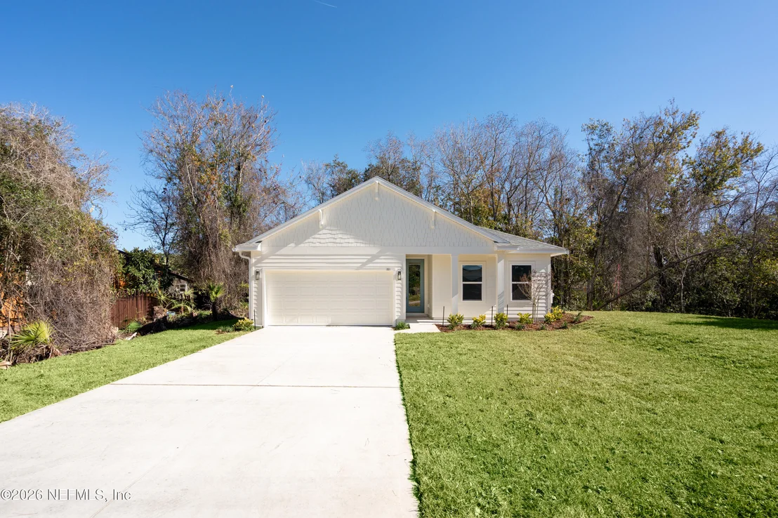 Photo of 108 ASPEN Road
