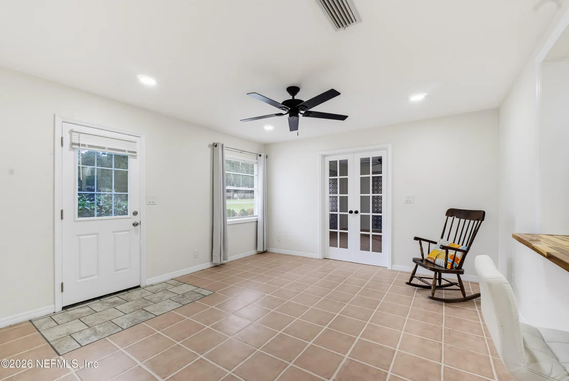 Photo of 125 HART LAKE Drive