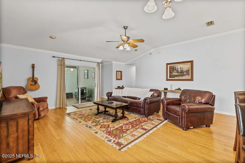 Photo of 972 BECKINGHAM Drive