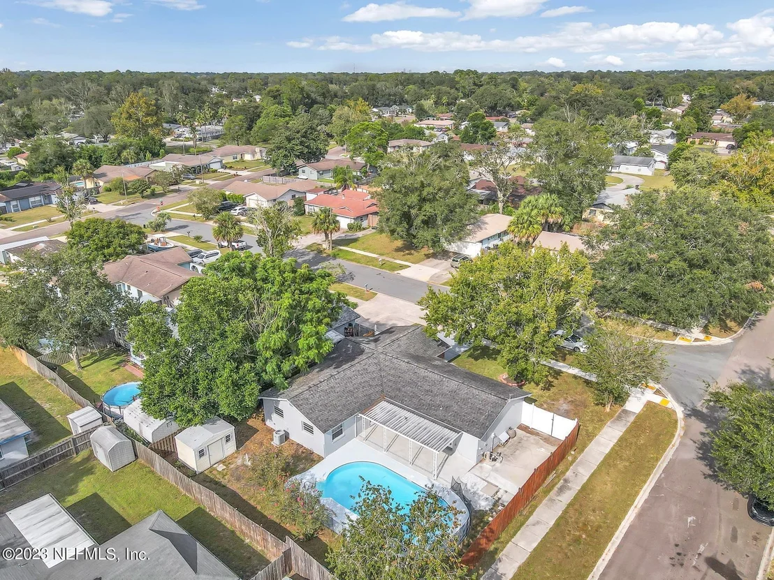 Photo of 6096 CHECKMATE Lane
