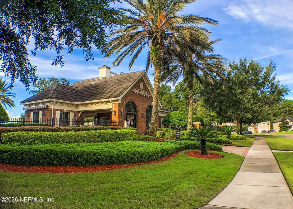 Photo of 956 CANDLEBARK Drive