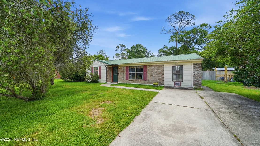 Photo of 1633 MARY BETH Drive
