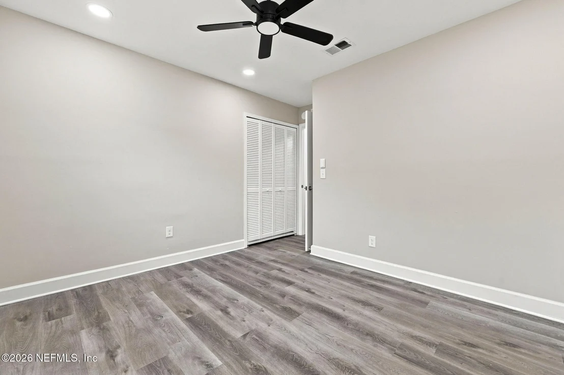 Photo of 1353 SIOUX Street