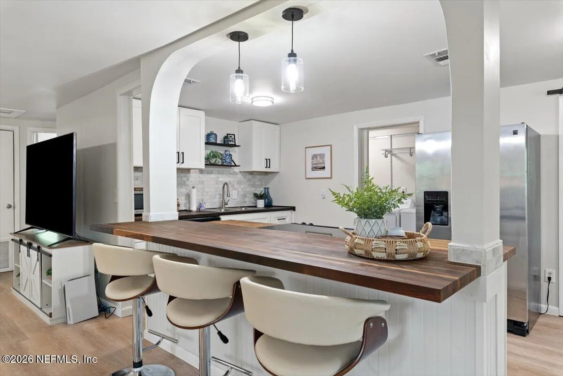 Photo of 7634 BENTWILLOW Drive