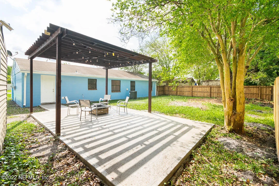 Photo of 2576 SPRING LAKE Road