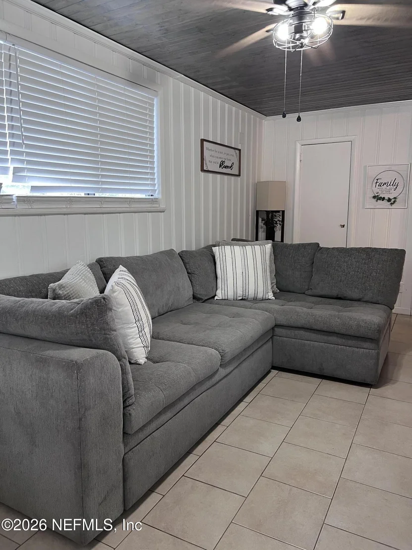 Photo of 240 WOODSIDE Drive