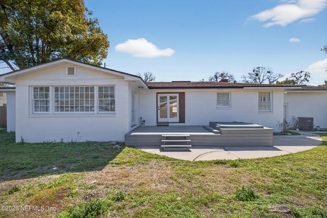 Photo of 7915 ALDERMAN Road