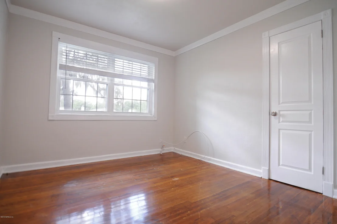 Photo of 5471 WATERSIDE Drive