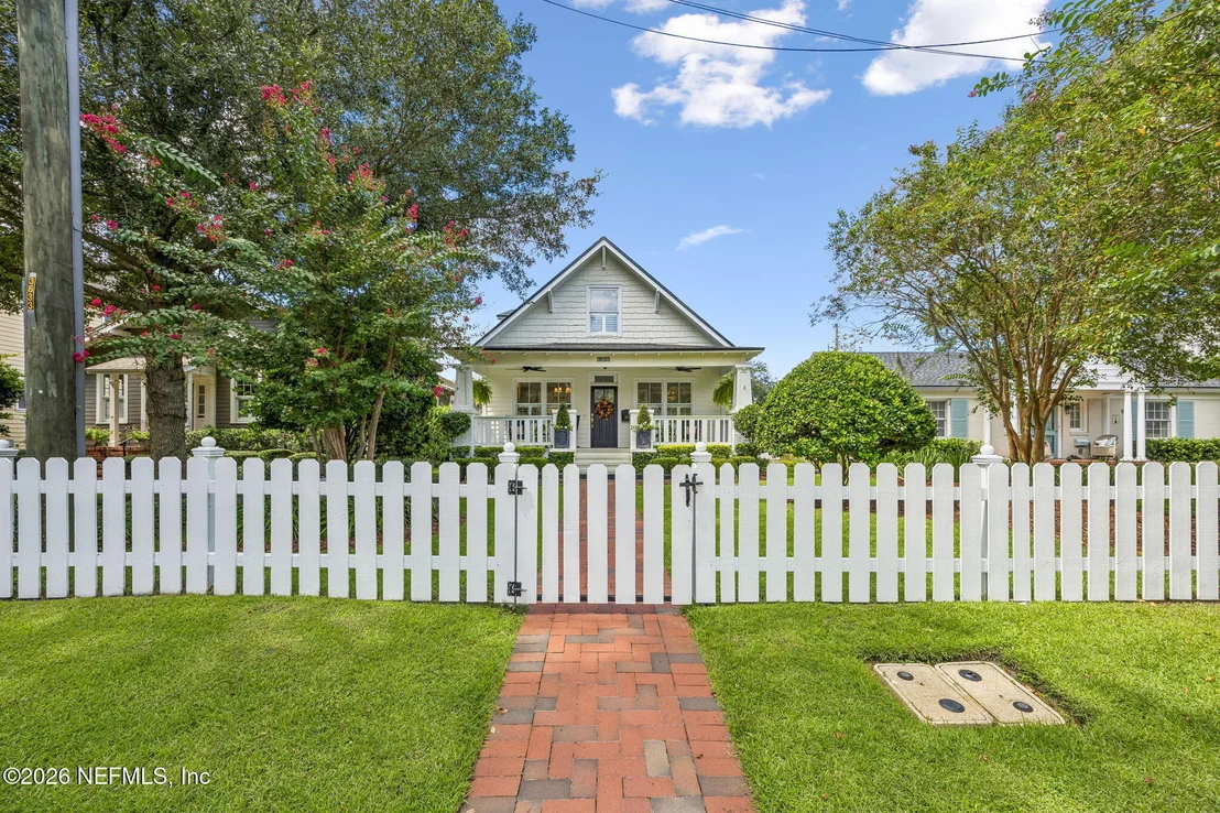 Photo of 3633 PINE Street