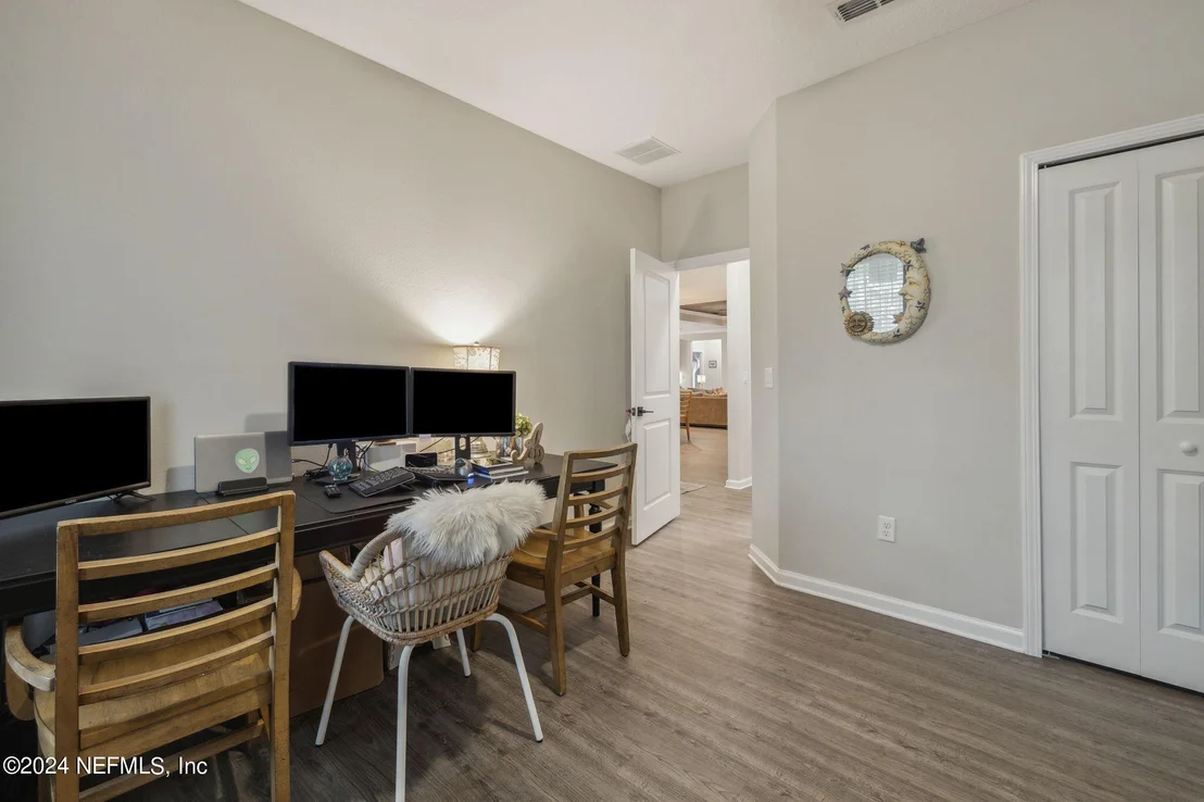 Photo of 94 LUCERNE Court