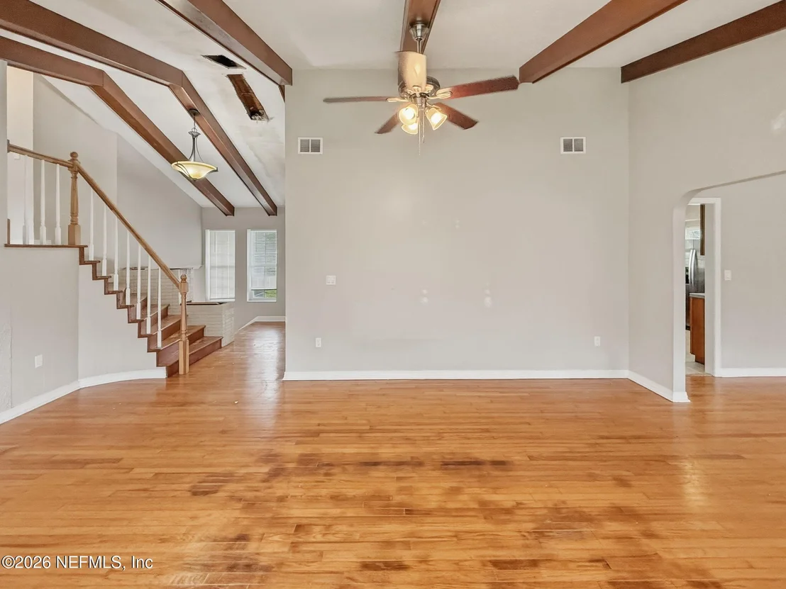 Photo of 477 DEL MONTE Drive
