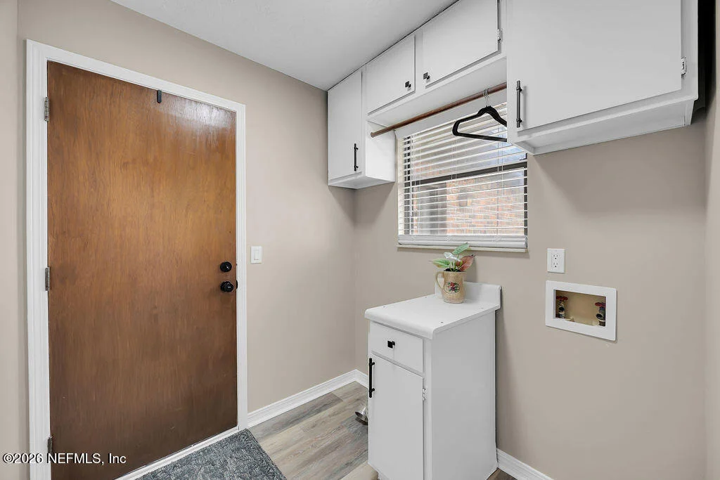 Photo of 2275 FOXWOOD Drive