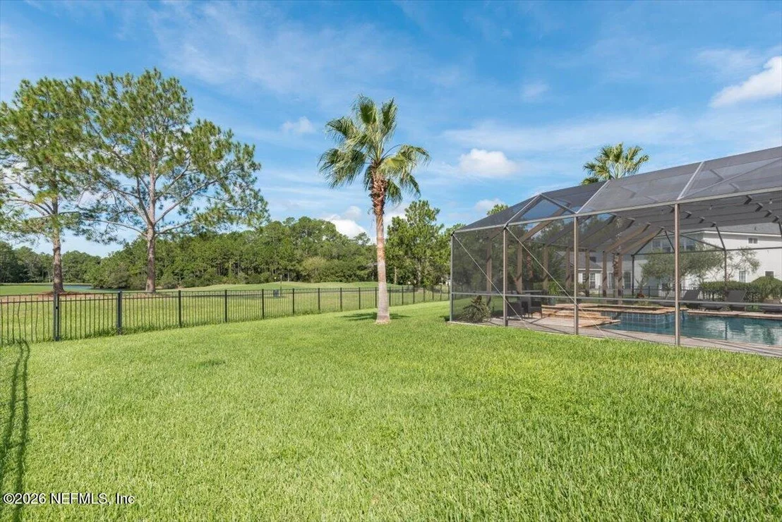 Photo of 817 EAGLE POINT Drive