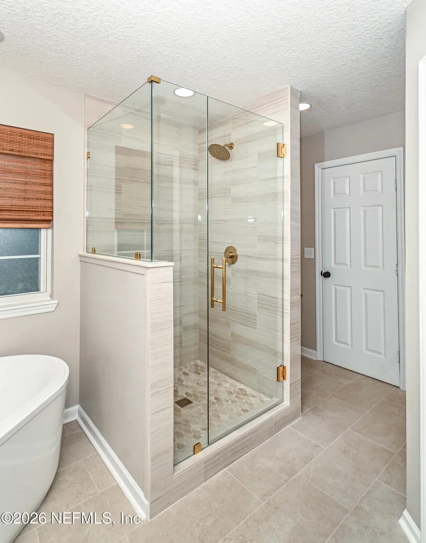 Photo of 6435 RIVER Circle