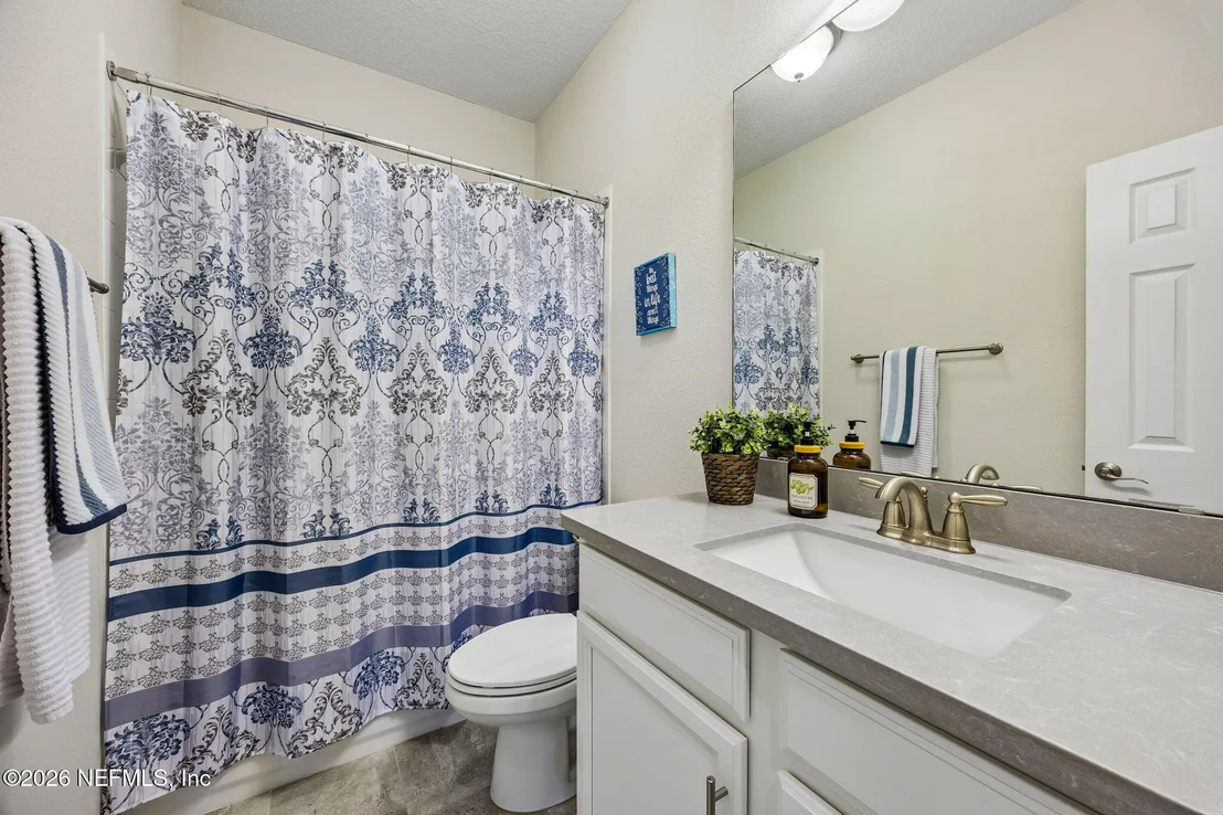 Photo of 588 OXFORD ESTATES Way