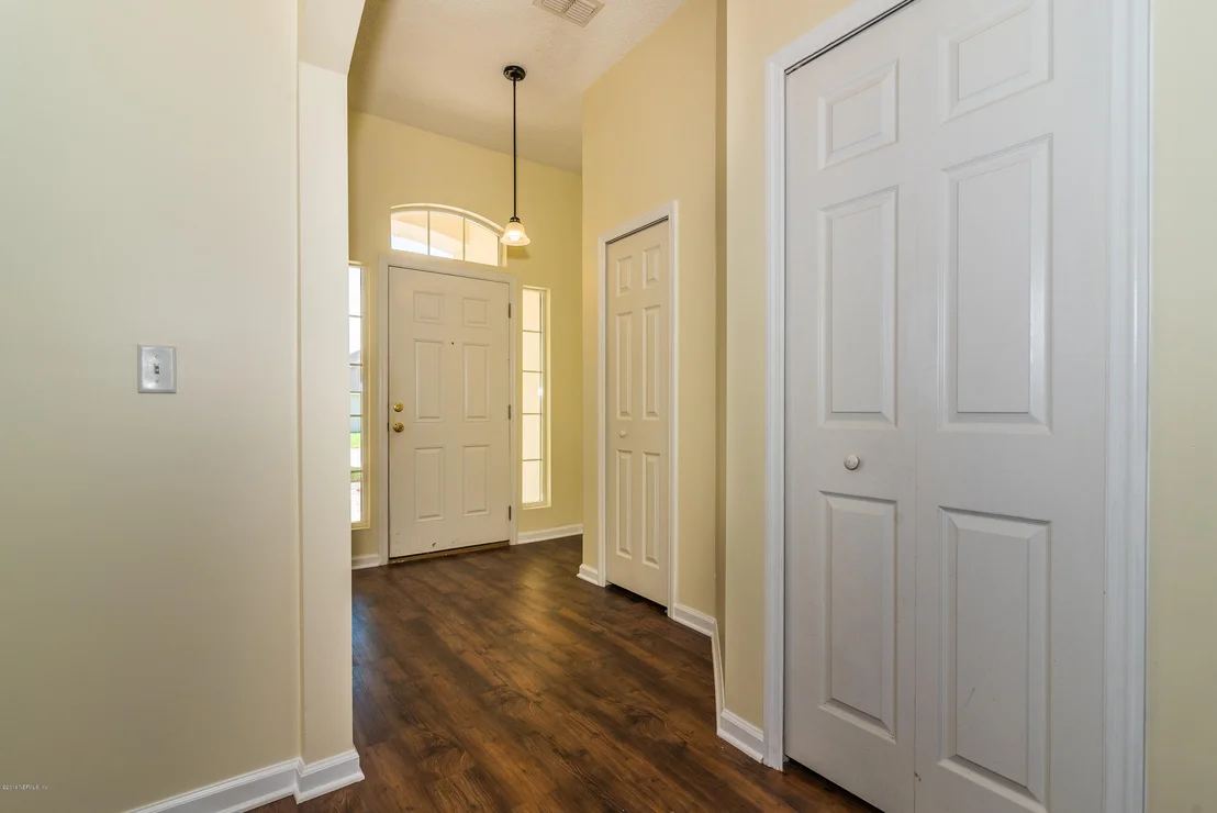 Photo of 817 MACKENZIE Circle