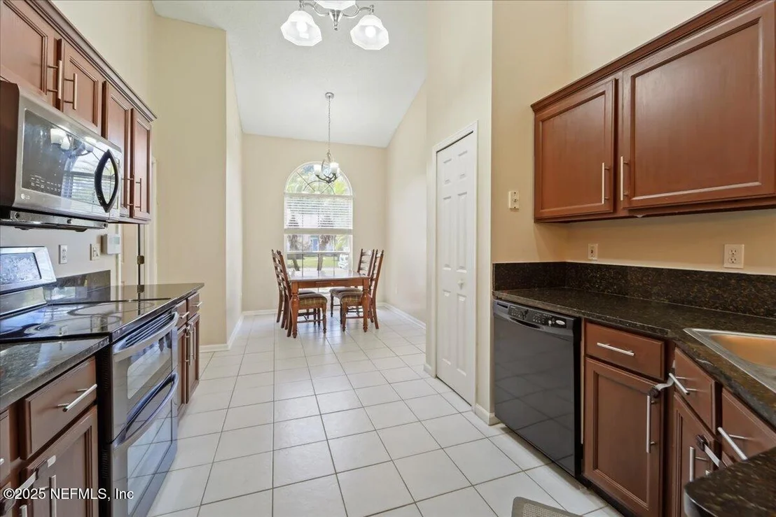 Photo of 4253 EAGLES VIEW Lane
