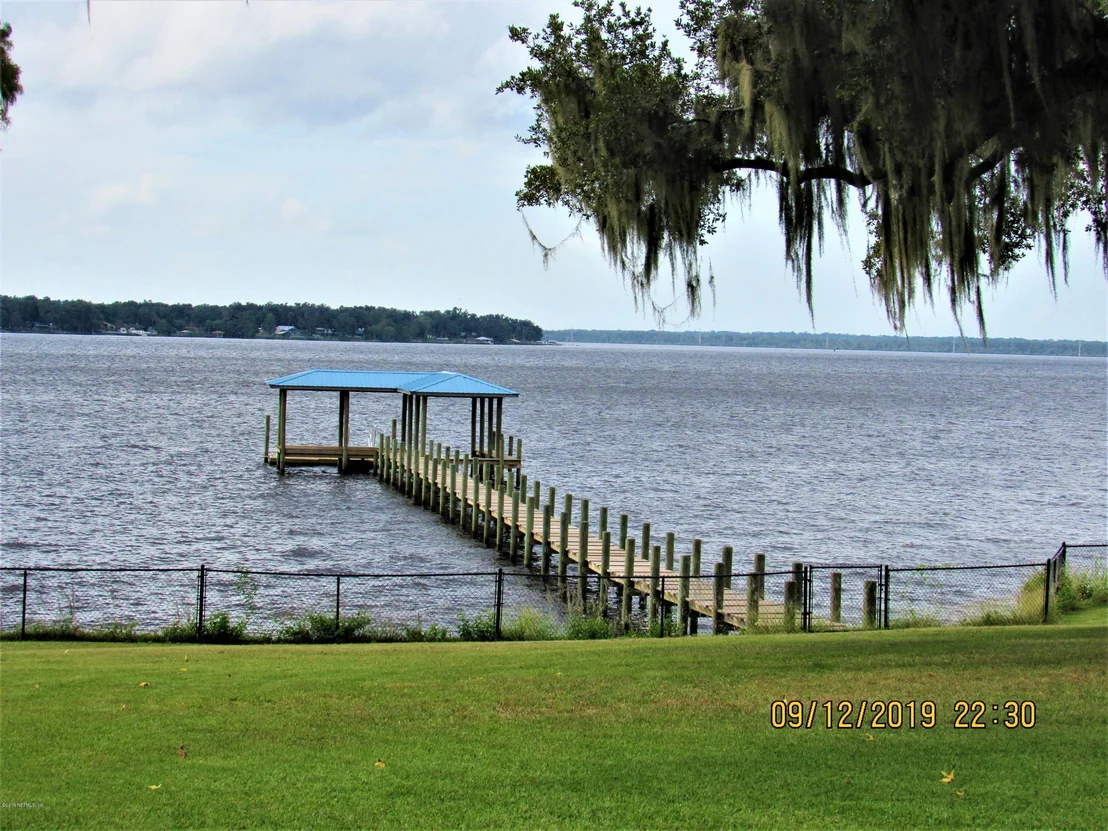 Photo of 263 W RIVER Road