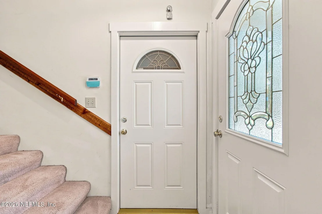 Photo of 1478 GATELY Road
